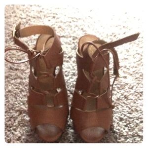 Jessica simpson heels size 7 great condition!!